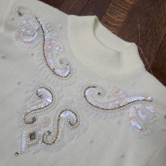Vintage 90's Ivory Sequin Beaded Mockneck Sweater Medium - Picture 11 of 11